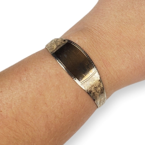 Vintage ID Bracelet Engraveable Chain Filigree Charm Gold Plate JB Jacoby Bender - Picture 7 of 7